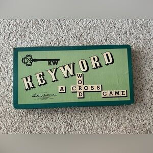 Rare Vintage 1953 KEYWORD a Cross Word Game In original box